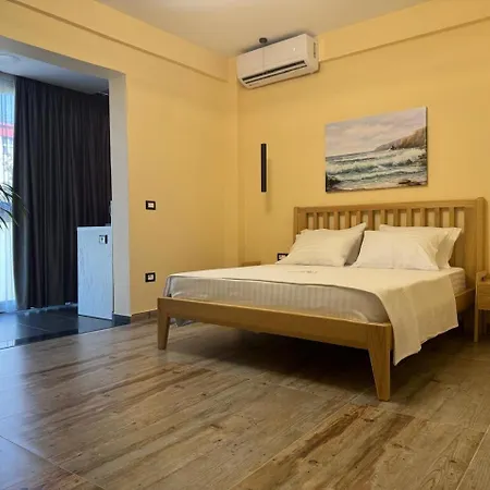 Imperial Πανσιόν Vlorë