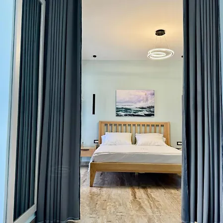 Imperial Πανσιόν Vlorë