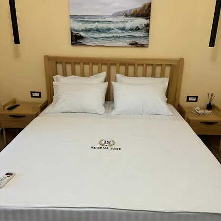 ゲストハウス Imperial Vlorë